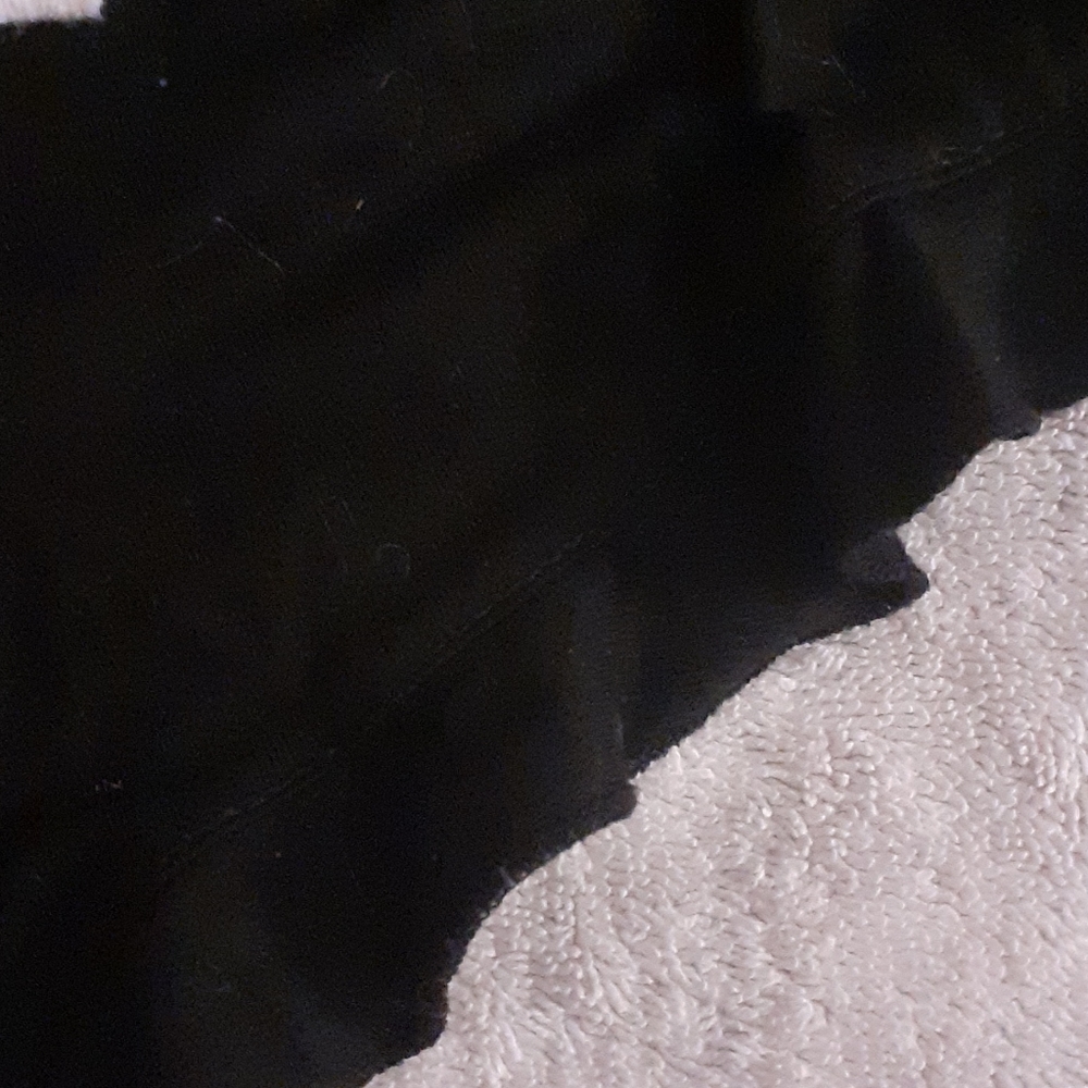 Shorts - Picture 4 of 4